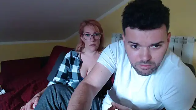PolomaAndBobo online show from May 2026 12:02:01 PM