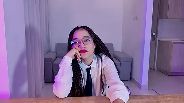 AntonellaBons online show from May 2026 01:03:01 AM