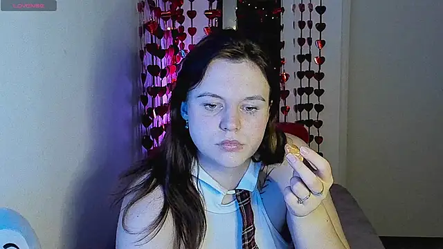 Snapshot of Lika__Sweeet chatting on February 2026 11:09:01 PM Lika Sweeet online show from February 2026 11:09:01 PM