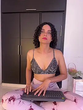 Snapshot of Nala_OMG chatting on February 2026 07:39:01 PM Nala OMG online show from February 2026 07:39:01 PM