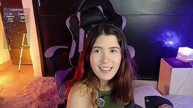 emicute  online show from February 2026 02:53:01 AM