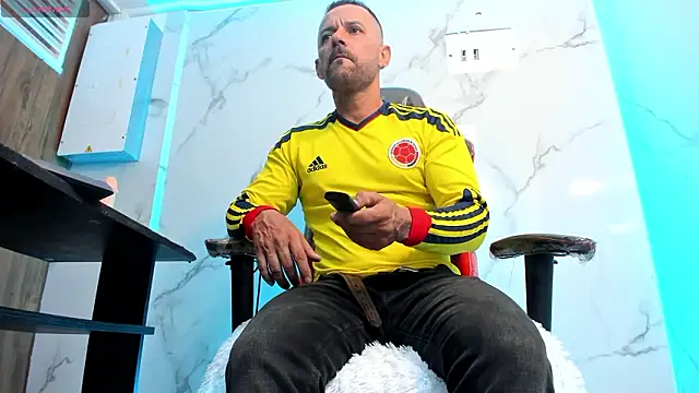 Snapshot of HardenedDad chatting on March 2026 07:31:02 PM HardenedDad online show from March 2026 07:31:02 PM