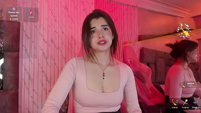 Snapshot of KatyParisi chatting on February 2026 09:13:01 PM KatyParisi online show from February 2026 09:13:01 PM