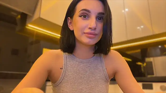 Snapshot of BlackFox_V chatting on February 2026 07:19:02 PM BlackFox V online show from February 2026 07:19:02 PM