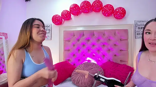 Snapshot of AmbarClarck chatting on February 2026 12:09:01 PM AmbarClarck online show from February 2026 12:09:01 PM