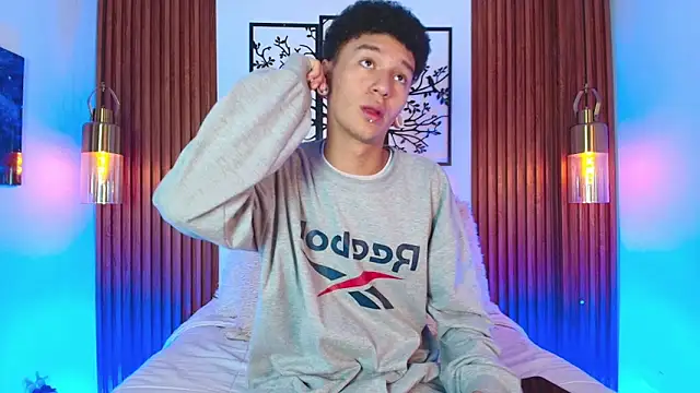 Snapshot of David_Banks_ chatting on February 2026 12:44:02 PM David Banks online show from February 2026 12:44:02 PM