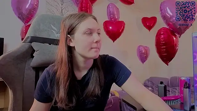 Snapshot of Holy_Kveta chatting on February 2026 02:51:01 AM Holy Kveta online show from February 2026 02:51:01 AM