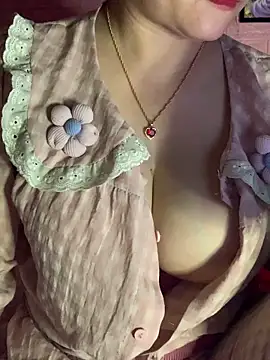 Star-sweet01 online show from February 2026 01:37:02 PM