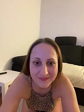 PicNic69x online show from March 2026 10:42:01 PM