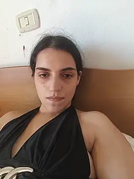 Snapshot of SoniaMoonnnnn chatting on May 2026 05:34:01 AM SoniaMoonnnnn online show from May 2026 05:34:01 AM