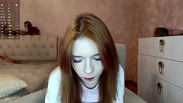 TarynPalek online show from March 2026 06:41:02 AM