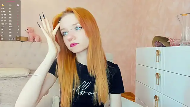 TarynPalek online show from March 2026 07:47:02 AM