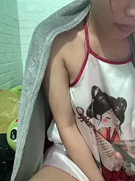 Snapshot of Lyn_ny chatting on February 2026 01:36:01 AM Lyn ny online show from February 2026 01:36:01 AM