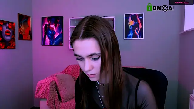 laurenmurrr online show from April 2026 12:52:02 PM