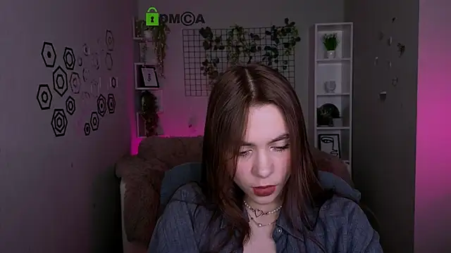 laurenmurrr online show from May 2026 10:36:01 AM
