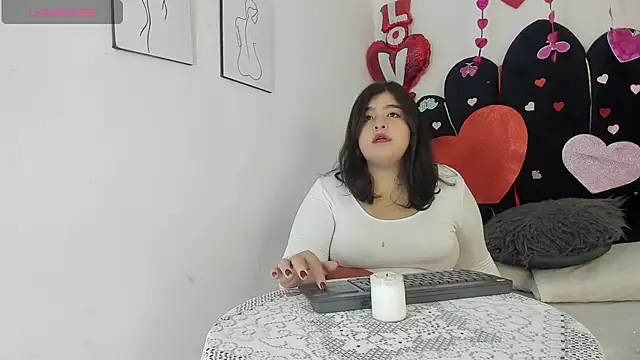 dahlialee online show from February 2026 11:40:02 AM