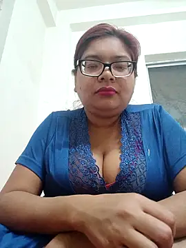 Snapshot of Elie_Hallway chatting on February 2026 06:55:02 PM Elie Hallway online show from February 2026 06:55:02 PM