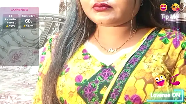 Nusrat Faria online show from July 2026 01:11:01 AM