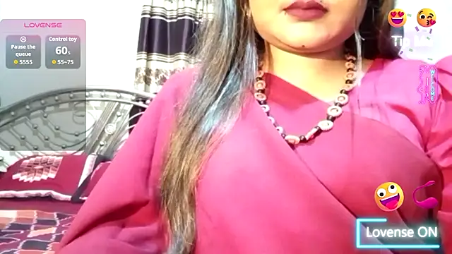 Nusrat Faria online show from July 2026 10:09:01 PM