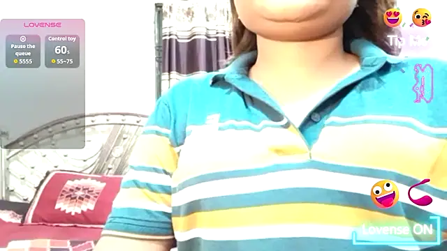 Nusrat Faria online show from July 2026 11:47:01 PM