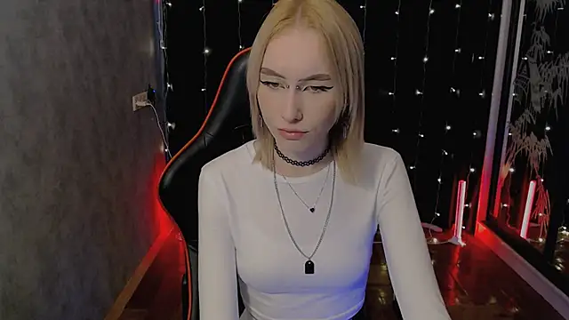 crybambi online show from February 2026 07:02:01 AM