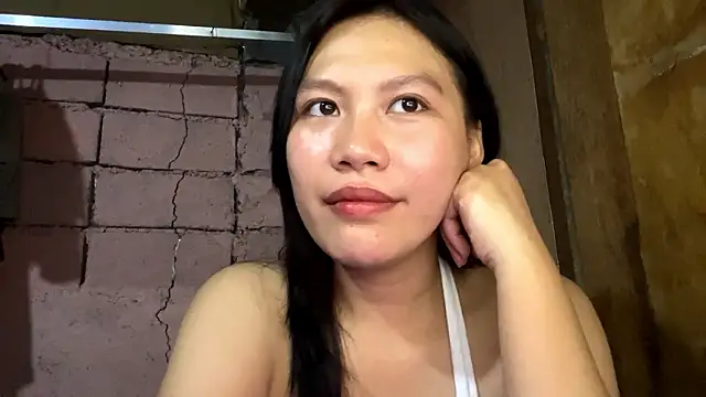 Snapshot of BrookeSain chatting on February 2026 04:22:01 AM BrookeSain online show from February 2026 04:22:01 AM