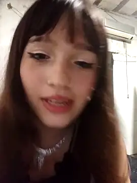 dieciochoyundia online show from March 2026 03:23:01 AM