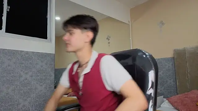 Snapshot of Derek_Sinn chatting on February 2026 08:35:01 PM Derek Sinn online show from February 2026 08:35:01 PM