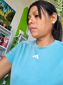 Tatianna Loove  online show from May 2026 01:52:02 PM