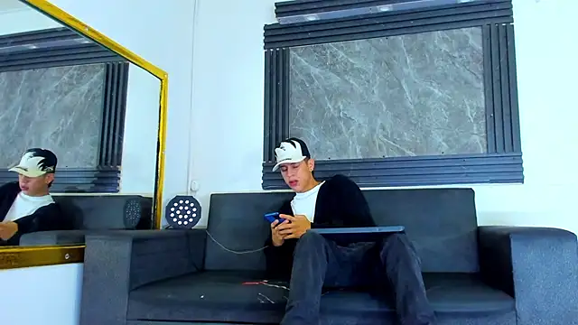 Dominic 26 online show from February 2026 05:22:02 AM