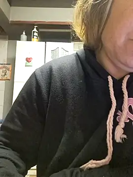 tuhardsexy online show from July 2026 12:48:02 PM
