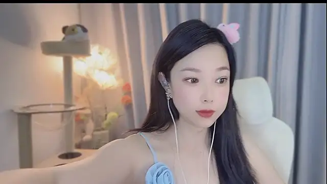 Yumi yuni online show from May 2026 01:22:01 AM