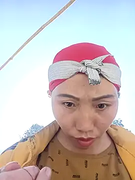 hot-luna- online show from February 2026 07:35:01 AM