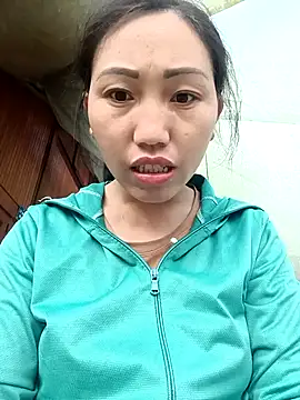 hot-luna- online show from March 2026 12:56:02 AM