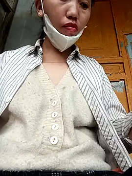 hot-luna- online show from March 2026 12:23:02 AM