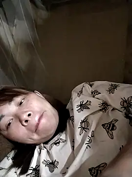 Snapshot of Bella-222 chatting on March 2026 01:27:01 PM Bella-222 online show from March 2026 01:27:01 PM