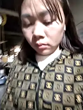 Snapshot of Bella-222 chatting on March 2026 03:17:01 AM Bella-222 online show from March 2026 03:17:01 AM