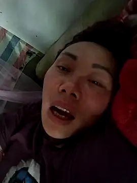 Snapshot of Bella-222 chatting on April 2026 07:56:01 AM Bella-222 online show from April 2026 07:56:01 AM