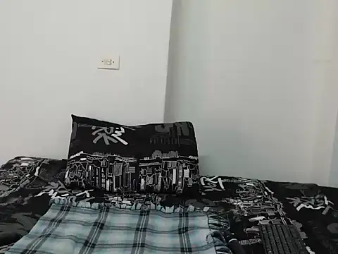 Snapshot of Amari_26 chatting on February 2026 07:18:01 AM Amari 26 online show from February 2026 07:18:01 AM