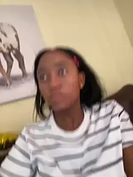 Snapshot of Amari_26 chatting on February 2026 06:10:01 AM Amari 26 online show from February 2026 06:10:01 AM