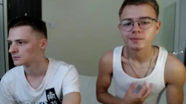 NikiKerryCum online show from April 2026 02:47:01 PM