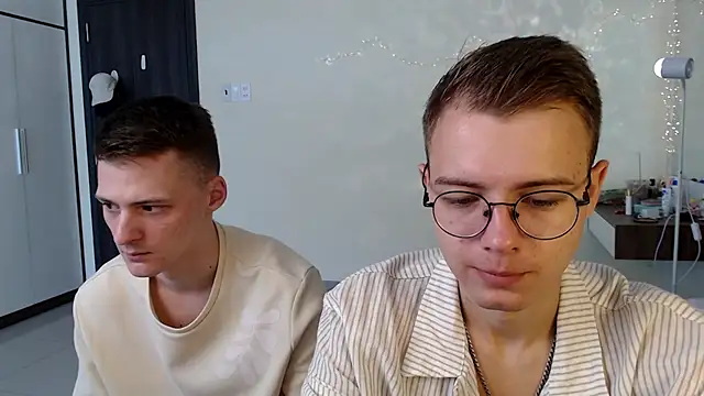 NikiKerryCum online show from June 2026 04:46:01 AM