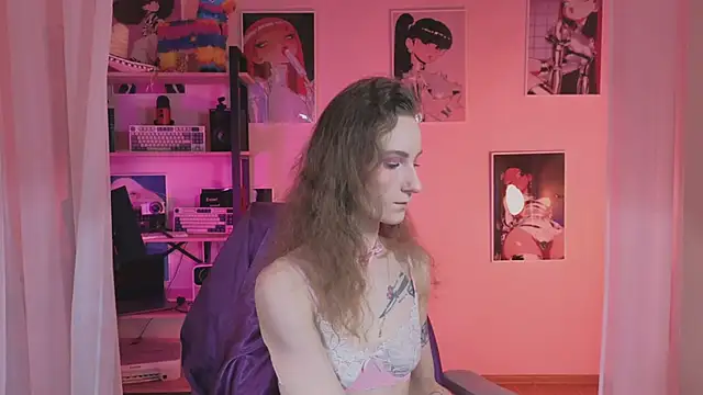 Snapshot of AriaLiko chatting on March 2026 08:23:02 PM AriaLiko online show from March 2026 08:23:02 PM