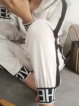 Snapshot of Leexus-niew chatting on February 2026 06:56:02 AM Leexus-niew online show from February 2026 06:56:02 AM