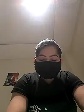 Suhanahotty1 online show from February 2026 06:53:02 AM