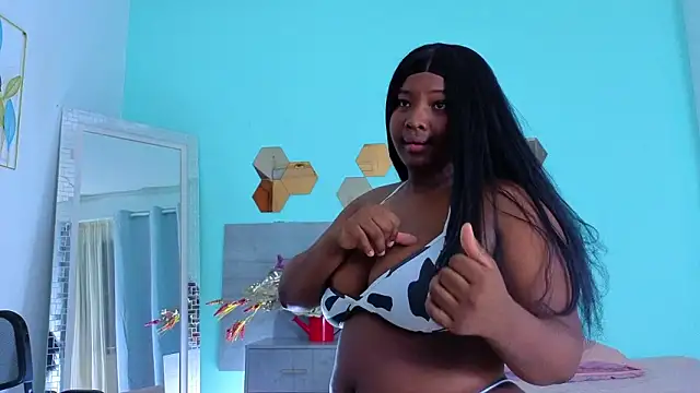 Snapshot of DanielaGil7 chatting on February 2026 12:22:02 PM DanielaGil7 online show from February 2026 12:22:02 PM