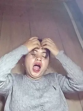 Snapshot of emlylyxinh chatting on January 2026 09:46:01 PM emlylyxinh online show from January 2026 09:46:01 PM