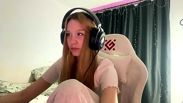 axin burnell online show from April 2026 05:17:01 PM