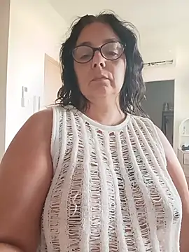 pulpeuse64 online show from July 2026 07:11:02 AM