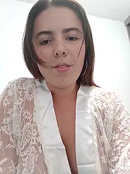 lyss muller online show from June 2026 01:33:01 AM